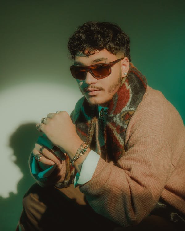 Accessorize with men's jewelry: enhance style for any event